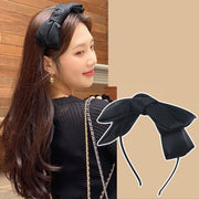カチューシャ レディース 女性用 ヘアアクセサリー リボン 大きめ 存在感 髪飾り ヘアアレンジ 無地 シンプル カジュアル お洒落 お出かけ 普段使い ファッション小物