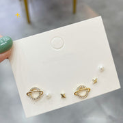 スタッドピアス 3ペアセット アクセサリー レディース 女性用 ファッション小物 小ぶり 小さめ ラインストーン フェイクパール ボール 惑星 土星 プラネット シンプル かわいい おしゃれ 上品 プレゼント ギフト 誕生日 記念日 デイリー 普段使い 通勤 通学 オフィス