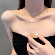 ネックレス アクセサリー レディース 女性 婦人 華奢 ラインストーン シンプル おしゃれ かわいい ファッション雑貨 ギフト プレゼント 贈り物