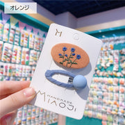ヘアクリップ ヘアピン パッチン留め キッズ 子供 女の子 2個セット ヘアアクセサリー 髪留め 髪飾り まとめ髪 刺繍 フラワー ナチュラル 北欧風 キュート ガーリー かわいい おしゃれ お出かけ 通学 横髪 前髪 プレゼント ギフト 橙 ピンク 茶 青 緑 青