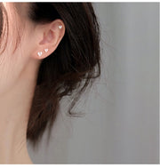 スタッドピアス レディース アクセサリー 女性用 小さめ 一粒ピアス ラインストーン ハート シンプル おしゃれ かわいい 上品 お出かけ デート カジュアル デイリー フェミニン エレガント パーティー オフィス 普段使い ギフト プレゼント 婦人用