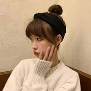 ヘアバンド 幅広 レディース 女性 ヘアアクセサリー クロス ベロア調 ヘッドバンド ヘアターバン 髪飾り 髪留め まとめ髪 ヘアアレンジ 無地 ソリッドカラー ファッション小物 婦人用