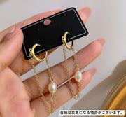 フープピアス リングピアス レディース アクセサリー フェイクパール チェーン 中折れ式 揺れる 華奢 上品 シンプル 大きめ カジュアル フォーマル プレゼント ギフト 贈り物 お祝い 記念日 誕生日 デート 女子会 パーティー 入学 卒業 お呼ばれ お出かけ デイリー 普段使い かわいい おしゃれ フェミニン エレガント 存在感 大人女子 小物 雑貨 女性 ゴールドカラー