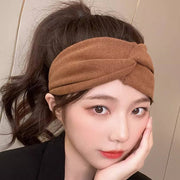 ヘアバンド ヘッドバンド レディース 女性 ヘアアクセサリー ファッション雑貨 ターバン風 幅広 無地 ブラック グレー オフホワイト ブラウン シンプル フェミニン 可愛い キュート ガーリー おしゃれ シック 秋 冬