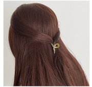 ヘアクリップ バンスクリップ ミニサイズ 小さめ 小さめ 髪留め レディース 女性用 ヘアアクセサリー 髪飾り ヘアアレンジ クリア シンプル 上品 エレガント お洒落 可愛い 普段使い デイリー
