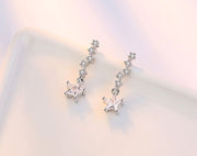 ピアス スタッドピアス レディース アクセサリー プレゼント 上品 ロング 揺れる 北斗七星 星 スター ラインストーン ビジュー 宝石風 天然石風 シルバーカラー 普段使い お出かけ お呼ばれ かわいい 可愛い おしゃれ きれいめ 女性 彼女 妻 嫁 大人女子 婦人 ガールズ ギフト 贈り物 誕生日 記念日 母の日 ホワイトデー