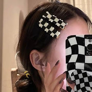 ヘアクリップ ヘアアクセサリー ヘアピン ピン レディース シンプル おしゃれ モノトーン 髪留め くちばしクリップ くちばしピン ヘアアレンジ 前髪 髪飾り かわいい キッズ 子供 白 黒 市松 チェッカー 丸