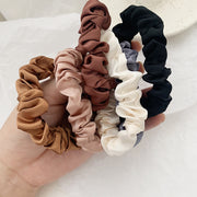 シュシュ 6個セット レディース キッズ ガールズ ヘアアクセサリー ヘアゴム 髪飾り 無地 シンプル サテン調 大人 まとめ髪 ヘアアレンジ おしゃれ かわいい カジュアル 婦人 女性 女児 女の子 シック 大人 ホワイト 白 グレー 灰 ブラック 黒 ブラウン 茶 ピンク
