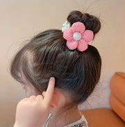 ヘアゴム 髪ゴム シュシュ ヘアアクセサリー 子供用 キッズ ガール 女の子 髪留め 髪飾り ヘアアレンジ まとめ髪 パール調 フェイクパール フラワー ティアラ お花 可愛い おしゃれ お洒落 お出かけ ファッション雑貨