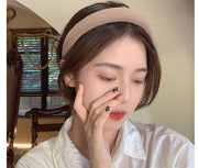 カチューシャ 幅広 太め レディース ヘアアクセサリー 髪飾り 前髪留め ヘアアレンジ シンプル ワイド 無地 ソリッドカラー 女性 可愛い おしゃれ お出掛け
