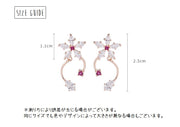 ピアス スタッドピアス 両耳用 レディース 女性 アクセサリー 耳飾り フラワー 桜 ラインストーン 揺れる シンプル かわいい 上品 キュート ガーリー 定番 おしゃれ プレゼント ギフト 記念日 フォーマル パーティ お出かけ 金色