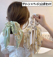 シュシュ 2点セット 2個セット リボン ヘアゴム 髪ゴム レディース 女性 ヘアアクセサリー 髪留め 髪飾り まとめ髪 シンプル 仕事 職場 オフィス 大人 フェイクパール ロングリボン シフォン お洒落 可愛い 可憐さ きれいめ 上品 ファッション小物