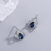 スタッドピアス アクセサリー レディース 女性用 ラインストーン ビジュー しずく型 小さめ おしゃれ かわいい キラキラ エレガント フェミニン お出かけ カジュアル デイリー 普段使い 婦人用 ファッション小物