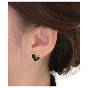 ピアス スタッドピアス イヤリング レディース 女性 アクセサリー ハート ハート型 シンプル かわいい キュート お呼ばれ 普段使い オフィス 結婚式 記念日 プレゼント ギフト 贈り物