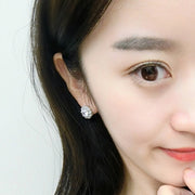 ピアス スタッドピアス 両耳用 アクセサリー レディース 女性 婦人 ラインストーン 花 フラワー 上品 かわいい おしゃれ ギフト プレゼント 贈り物 ファッション雑貨