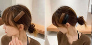 パッチン留め ヘアピン ヘアアクセサリー レディース 女性 髪飾り 髪留め 大ぶり レザー調 フェイクレザー 横髪留め ヘアアレンジ おしゃれ 大人可愛い 綺麗 普段使い お出かけ 婦人 ファッション小物