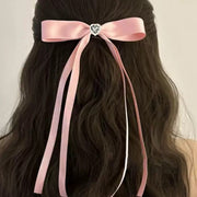 ヘアクリップ リボン レディース 女性 ヘアアクセサリー 髪留め 髪飾り まとめ髪 ヘアアレンジ かわいい おしゃれ 上品 細長 サテン風 ワンポイント ハート型 婦人用
