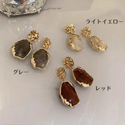 ピアス スタッドピアス レディース 女性 アクセサリー 耳飾り 揺れる 大ぶり ストーン おしゃれ 華やか かわいい 上品 きれいめ プレゼント ギフト 半透明 お出かけ パーティ お呼ばれ 赤 灰 黄