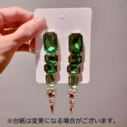 ピアス レディース 女性用 アクセサリー ビジュー ラインストーン 大ぶり 大きめ きらきら ゴージャス エレガント 上品