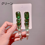ピアス レディース 女性用 アクセサリー ビジュー ラインストーン 大ぶり 大きめ きらきら ゴージャス エレガント 上品