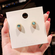 スタッドピアス アクセサリー レディース 女性用 ファッション小物 フェイクパール ストーン調 おしゃれ かわいい 上品 エレガント プレゼント ギフト 誕生日 記念日