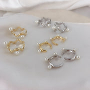 イヤーカフ 2個セット レディース アクセサリー イヤーカフス ウェアリング パール調 ウェーブ おしゃれ シンプル かわいい 上品 ギフト 贈り物 プレゼント 女性用 婦人用