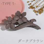 バンスクリップ ヘアクリップ レディース 女性 ヘアアクセサリー 花 フラワー 髪飾り 髪留め まとめ髪 ヘアアレンジ 上品 大人かわいい おしゃれ キュート 黒 白 ブラック ホワイト