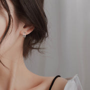 ピアス フープピアス レディース 女性用 アクセサリー 3連 重ね付け風 シルバーカラー ゴールドカラー シンプル おしゃれ かわいい 上品 普段使い デイリー プレゼント ギフト ファッション小物