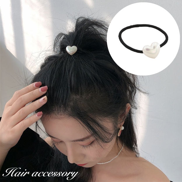 ヘアゴム 髪ゴム ヘアアクセサリー レディース 女性 髪留め 髪飾り ハート フェイクパール パール調 まとめ髪 ヘアアレンジ 可愛い おしゃれ お洒落 デイリー 普段使い お出かけ 女性用 婦人用 ファッション小物