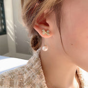 ピアス スタッドピアス ラインストーン フェイクパール リボン ロング ぶら下がり 揺れる バックキャッチピアス 2way アクセサリー ジュエリー レディース シンプル かわいい ガーリー エレガント 上品 パーティー フォーマル おしゃれ ゴールドカラー ラグジュアリー 結婚式 ファッション小物 大きめ 女性 プレゼント 贈り物 赤 白 ボール