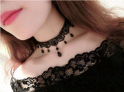チョーカー レディース アクセサリー 女性用 レース ゴシック調 レトロ調 クラシック風 ビジュー おしゃれ かわいい フェミニン エレガント お出かけ イベント 普段使い ブラック 黒 ホワイト 白