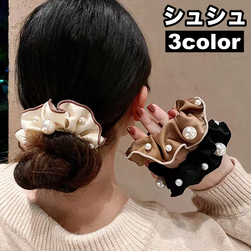 シュシュ ヘアゴム 髪留め フェイクパール レディース 女性用 ヘアアクセサリー 光沢感 おしゃれ エレガント 上品 かわいい 髪ゴム まとめ髪 髪飾り ヘアアレンジ