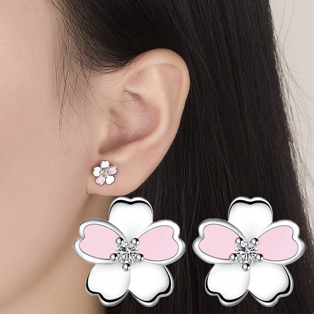 ピアス スタッドピアス レディース アクセサリー プレゼント 誕生日 シンプル 上品 かわいい 桜 花 フラワー ラインストーン 華奢 小ぶり ビジュー 宝石風 天然石風 ピンク シルバーカラー 普段使い お出かけ お呼ばれ 可愛い おしゃれ きれいめ 女性 彼女 妻 嫁 大人女子 婦人 ガールズ ギフト 贈り物 記念日 母の日 ホワイトデー クリスマス