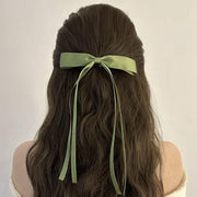 ヘアクリップ くちばしクリップ 単品 1個 レディース 女性 女子 女の子 ヘアアクセサリー 髪飾り 髪留め リボン ヘアアレンジ 三つ編み キュート フェミニン かわいい お洒落 シンプル フォーマル お呼ばれ 上品 無地 単色