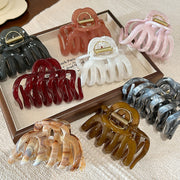 バンスクリップ ヘアクリップ 髪留め レディース 女性 ヘアアクセサリー ファッション雑貨 大型 大きめ 幅広 パンプキン型 ばね式 カジュアル ポップ ガーリー フェミニン 可愛い キュート まとめ髪 アップヘア お出かけ 洗顔 家事 普段使い 通勤 通学