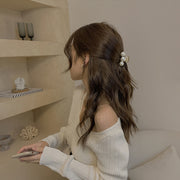 バンスクリップ ヘアクリップ レディース 女性 ヘアアクセサリー ファッション雑貨 フェイクパール 大きめ 小型 ホワイト かわいい キュート フェミニン おしゃれ