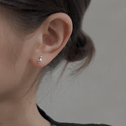 ピアス スタッドピアス レディース 女性 アクセサリー ネコ 猫 ラインストーン シンプル 上品 おしゃれ かわいい 普段使い お出かけ ギフト プレゼント 婦人用