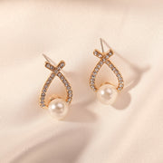 スタッドピアス キャッチピアス レディース アクセサリー 耳飾り フェイクパール ラインストーン クロス 上品 おしゃれ 女性用 婦人用 服飾小物 彼女 記念日 誕生日 贈り物 プレゼント ギフト 外出 お出掛け 普段使い デイリー