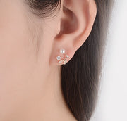 ピアス スタッドピアス レディース 女性 アクセサリー フェイクパール パール調 ラインストーン シンプル 上品 きれいめ お洒落 おしゃれ かわいい 普段使い お出かけ ギフト プレゼント 婦人用