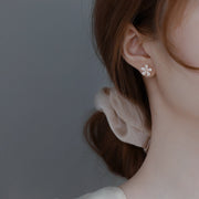 スタッドピアス アクセサリー レディース キャッチピアス 花 フラワー かわいい おしゃれ 大人可愛い 華やか キュート ギフト 贈り物 プレゼント 女性用 婦人用 耳飾り ファッション小物