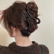 ヘアクリップ バンスクリップ レディース 女性用 ヘアアクセサリー ウェーブ型 髪飾り 髪留め ヘアアレンジ 大人上品 おしゃれ かわいい 普段使い デイリー 通勤 通学 お出かけ オフィス