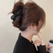 ヘアクリップ バンスクリップ レディース 女性用 ヘアアクセサリー ウェーブ型 髪飾り 髪留め ヘアアレンジ 大人上品 おしゃれ かわいい 普段使い デイリー 通勤 通学 お出かけ オフィス