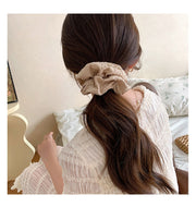 シュシュ レディース ヘアアクセサリー しわ加工 ホワイト ブラック シンプル かわいい ゆったり ガーリー ヘアアレンジ