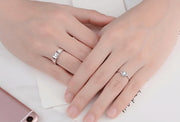 指輪 ペアリング オープンリング レディース メンズ アクセサリー ラインストーン シンプル 上品 お揃い 恋人 夫婦 カップル プレゼント ギフト 贈り物 お祝い 記念日 誕生日 デート デイリー 普段使い 雑貨 ファッション小物 かわいい おしゃれ きれいめ カジュアル フォーマル 女性 男性 彼女 彼氏 シルバーカラー
