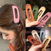 ヘアクリップ レディース 女性 ヘアアクセサリー ヘアアレンジ まとめ髪 髪留め 髪飾り 楕円形 艶消し つや消し ソリッドカラー 単色 大きめ カジュアル お出かけ 普段使い かわいい おしゃれ