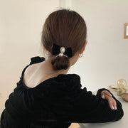 ヘアゴム 髪ゴム ヘアアクセサリー レディース 女性 リボン フェイクパール パール調 シンプル 髪留め まとめ髪 ヘアアレンジ ポニーテール お洒落 大人可愛い きれいめ お出かけ 普段使い デイリー 婦人