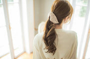 バナナクリップ リボン レース ヘアクリップ レディース 女性用 ヘアアクセサリー 髪留め 総レース リボン まとめ髪 フェミニン かわいい おしゃれ ナチュラル ピンク ブラック 黒 ワイン グレー 巻きつけ 針金 おしゃれ 大人 春 夏 秋