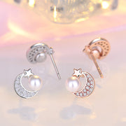 ピアス スタッドピアス 両耳用 アクセサリー レディース 女性 婦人 ラインストーン フェイクパール 月 ムーン かわいい おしゃれ ギフト プレゼント 贈り物 ファッション雑貨