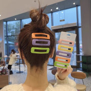パッチン留め スリーピン ヘアピン レディース ヘアアクセサリー レザー調 長方形 四角 スクエア 無地 シンプル カジュアル まとめ髪 ヘアアレンジ デイリー 普段使い お出かけ 通勤 通学 OL オフィス 小物 雑貨 おしゃれ かわいい 女性 ブラック ブラウン オフホワイト ベージュ ネイビー グレー キャラメル カーキ