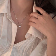 ネックレス ペンダント レディース 女性 アクセサリー チェーン ラインストーン 一粒 小ぶり シルバーカラー ゴールドカラー シンプル おしゃれ かわいい きれいめ 首飾り お出かけ 普段使い ギフト プレゼント ファッション小物